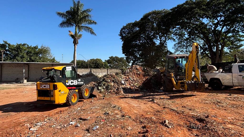 Prefeitura realiza manutenção permanente no Cemitério da&nbsp;Saudade