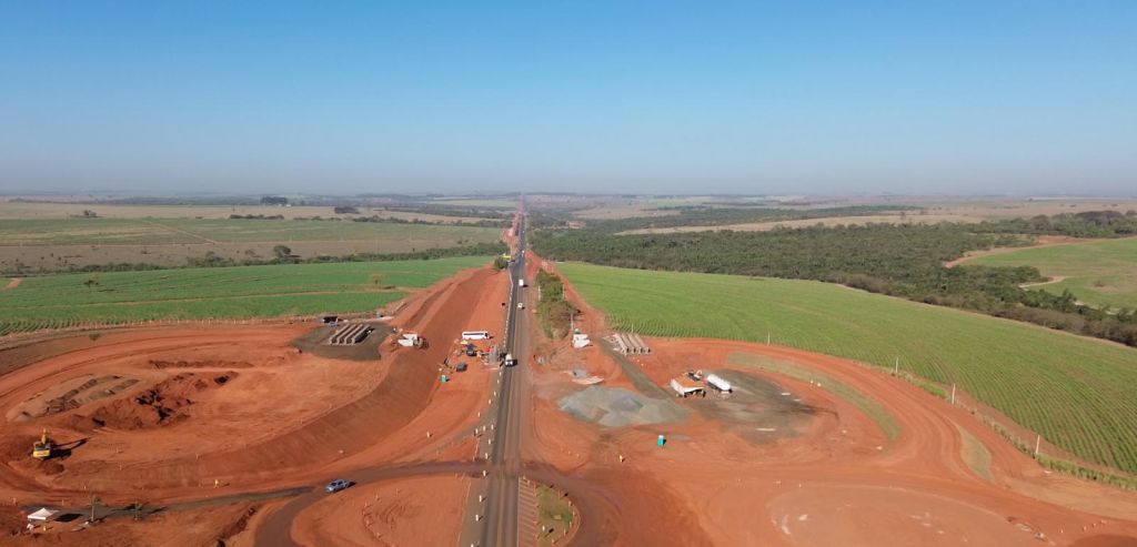 Tráfego na SP-333 em Cafelândia será interrompido para içamento de vigas de&nbsp;dispositivo
