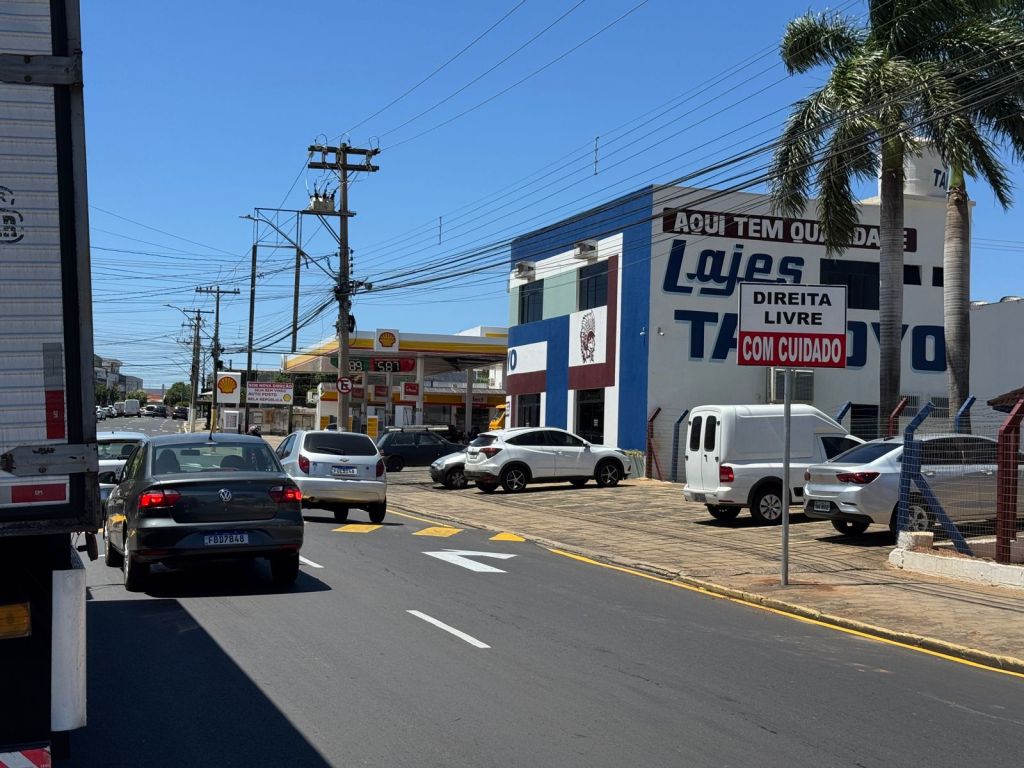 Emdurb implanta “direita livre” em trecho da Avenida&nbsp;República