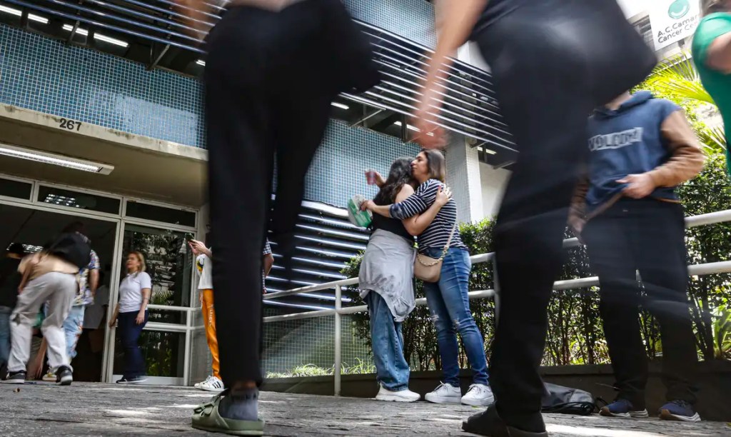 Enem 2025: saiba o que é permitido levar no primeiro dia de&nbsp;provas