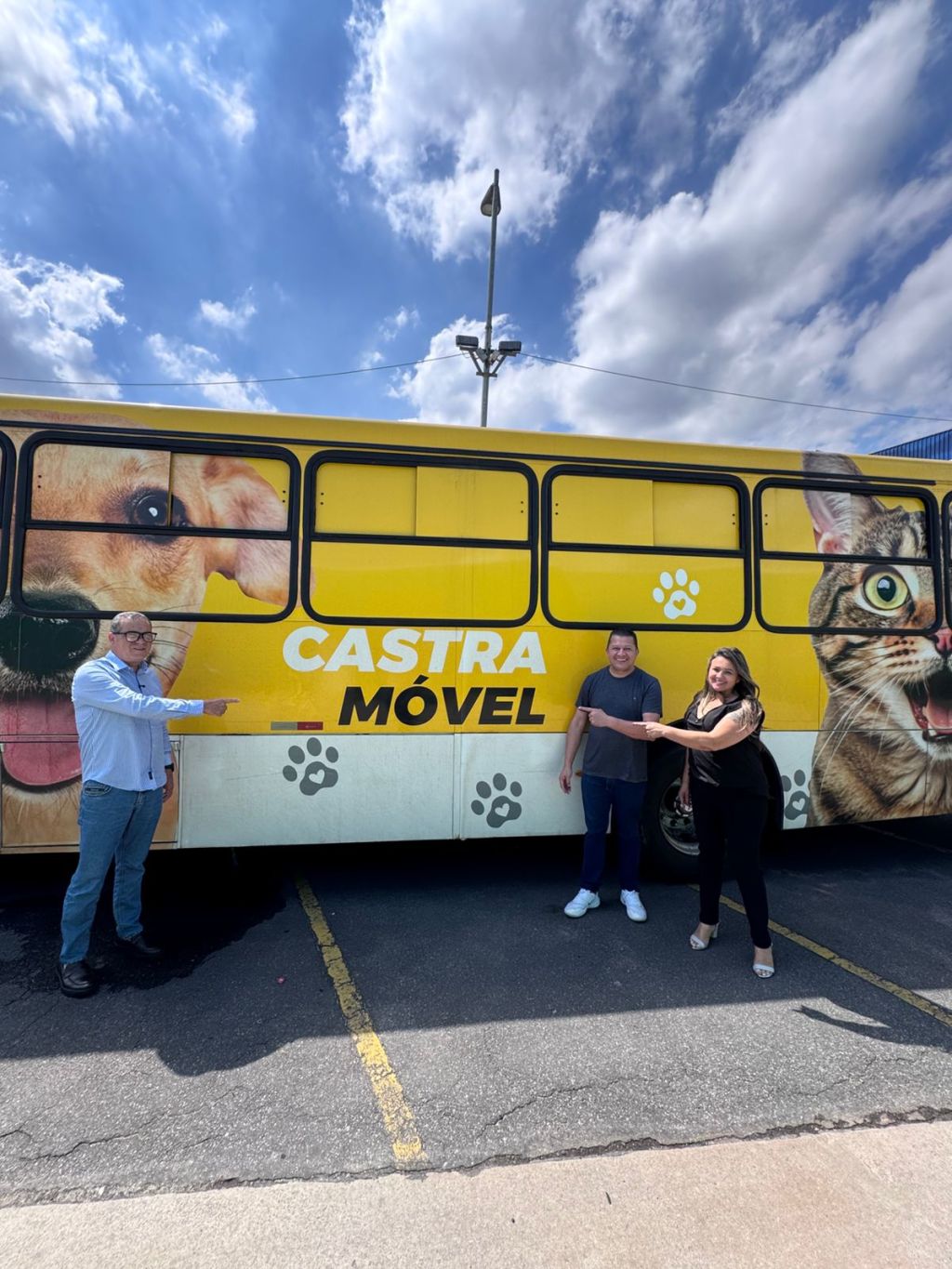 Prefeitura anuncia Castramóvel em janeiro com atendimento gratuito para cães e&nbsp;gatos