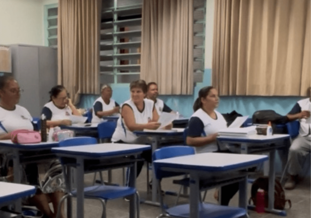 Educação: Prefeitura abre inscrições para o Programa de Educação de Jovens e Adultos&nbsp;(EJA)