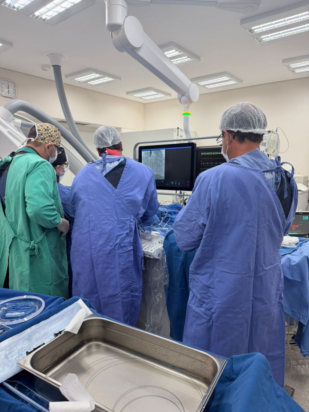 Médicos Cardiologistas do HBU realizam procedimento inédito na região para troca da válvula&nbsp;mitral