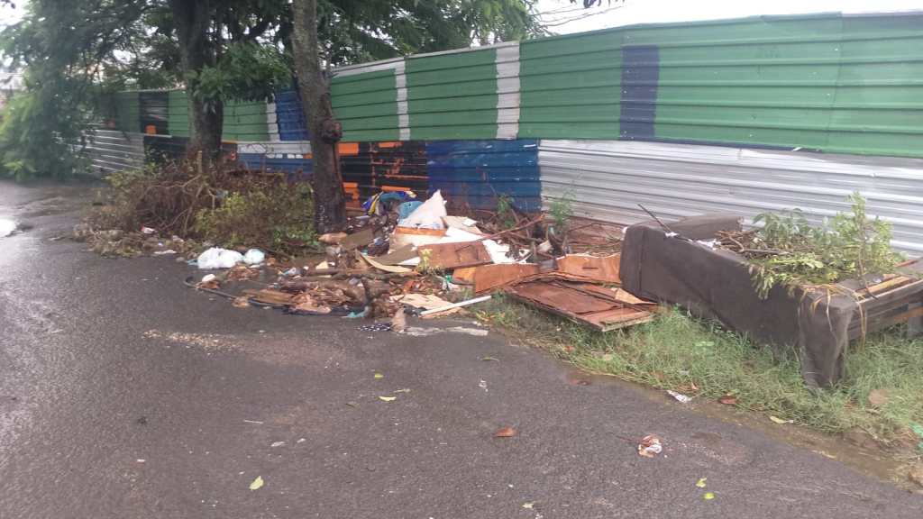 Na Mira: Prefeitura vai fortalecer fiscalização de descarte irregular de lixo e de capinação de&nbsp;terrenos