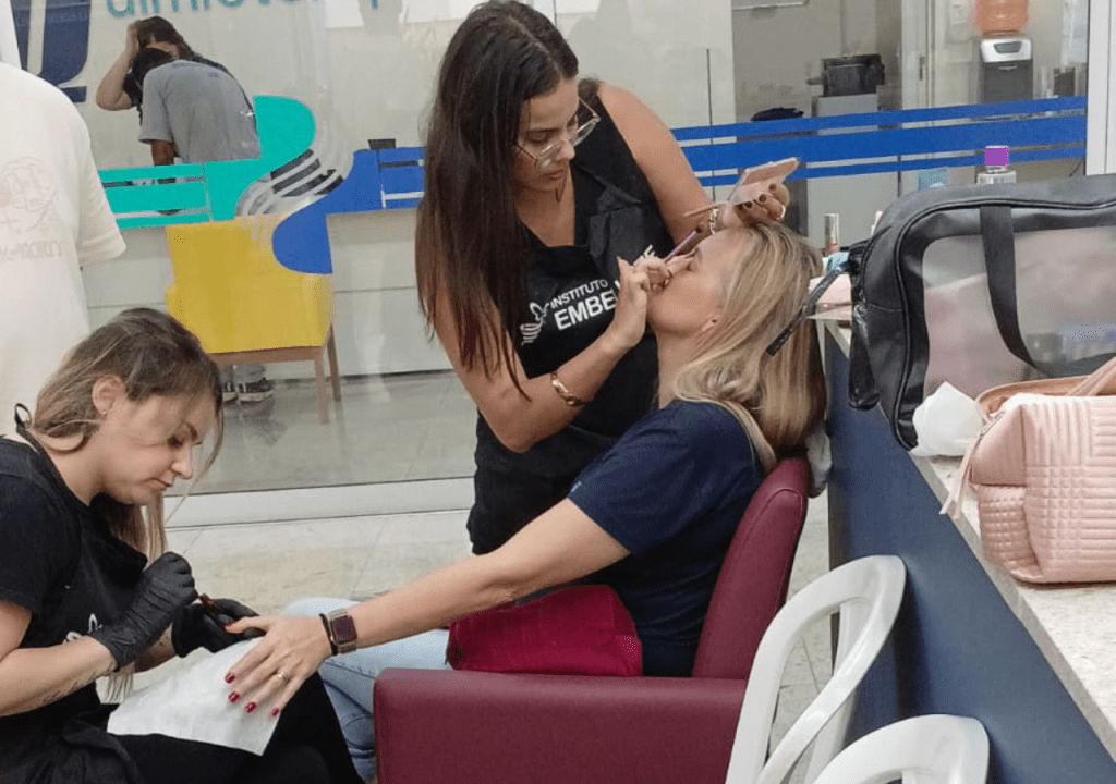 HBU celebra o Mês das Mulheres com tarde de autocuidado para&nbsp;colaboradoras