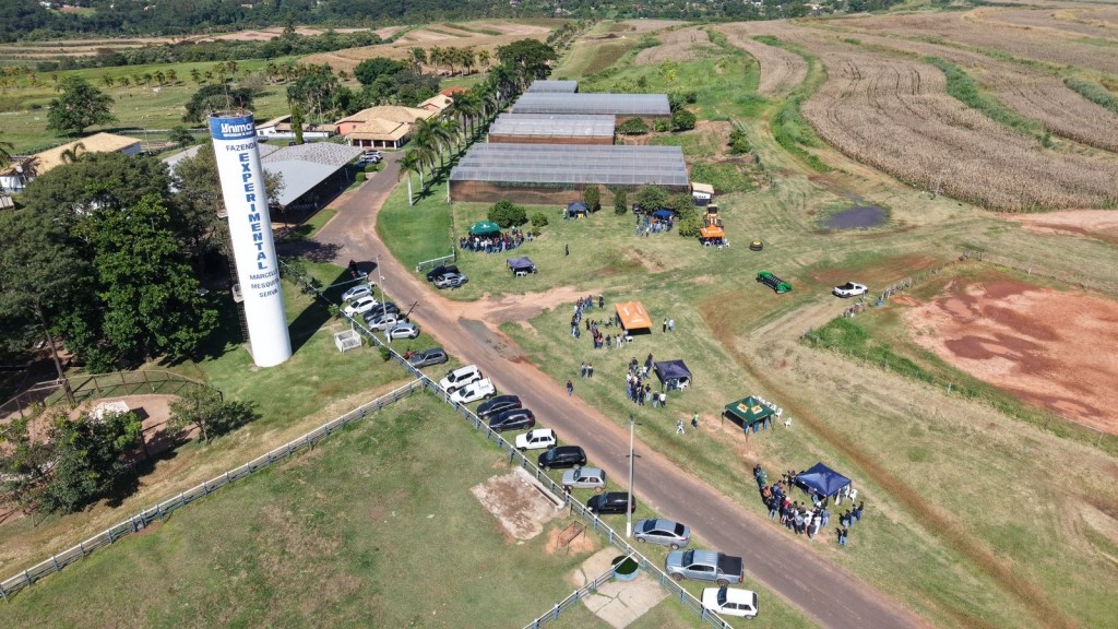 Parceria entre Unimar e Jacto marca primeira colheita de milho no FarmLab