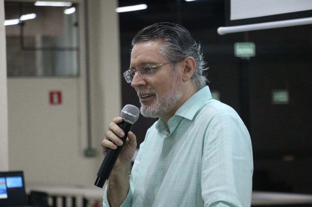 Alunos de TI da Unimar participam de palestra sobre Empreendedorismo e Startups com CEO Marco Antonio&nbsp;Vasquez