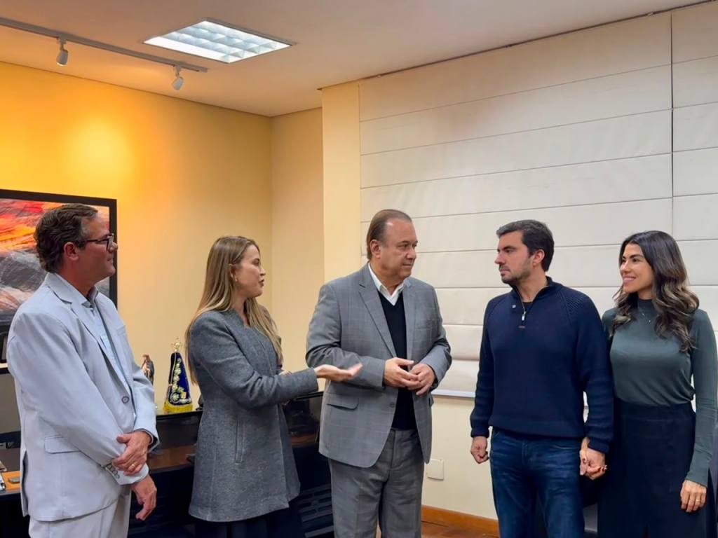 SAÚDE: Encontro em São Paulo garante continuidade do serviço de Neurocirurgia do SUS em Marília