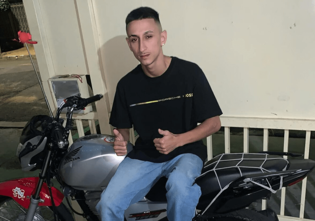 Tragédia no trânsito: jovem morre e adolescente fica ferido em acidente de&nbsp;moto