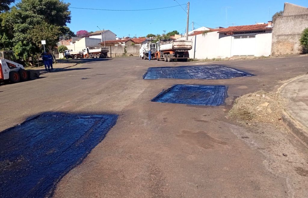 Operação tapa-buracos chega ao Jardim Planalto e Santa&nbsp;Antonieta