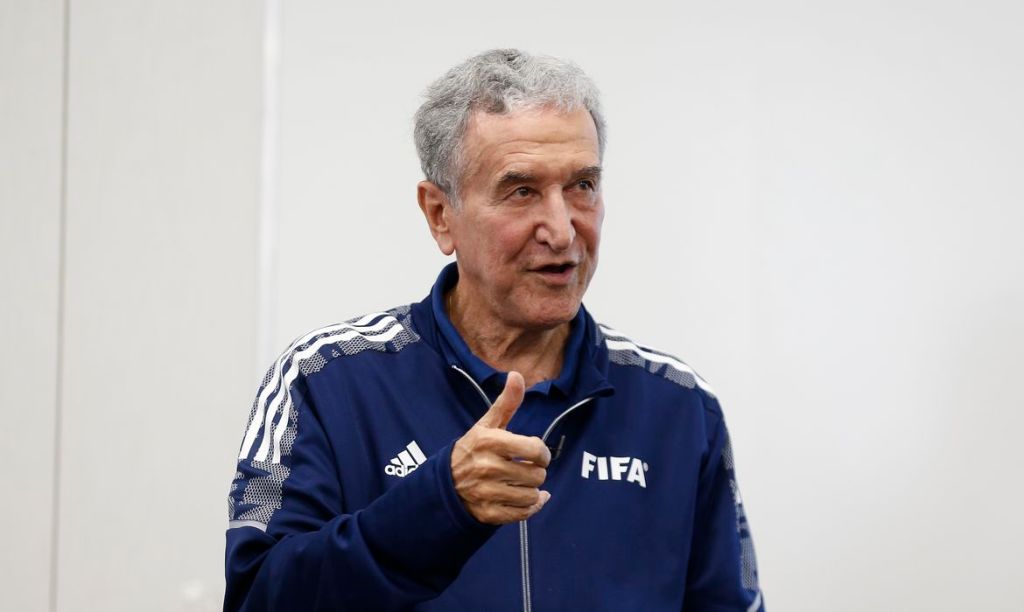 Técnico do tetra, Carlos Alberto Parreira é internado no&nbsp;Rio