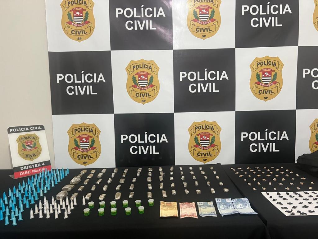 Dupla é presa com cocaína, maconha e crack escondidos em mochila no Jardim Primavera em&nbsp;Marília